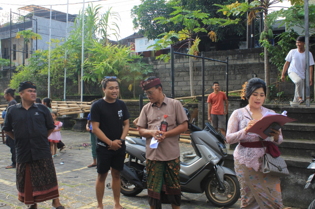 Lomba Penjor Menyambut Hari Raya Nyepi Caka 1945 sekaligus serangkaian acara dari HUT Paiketan Dalung Permai yang ke – 7